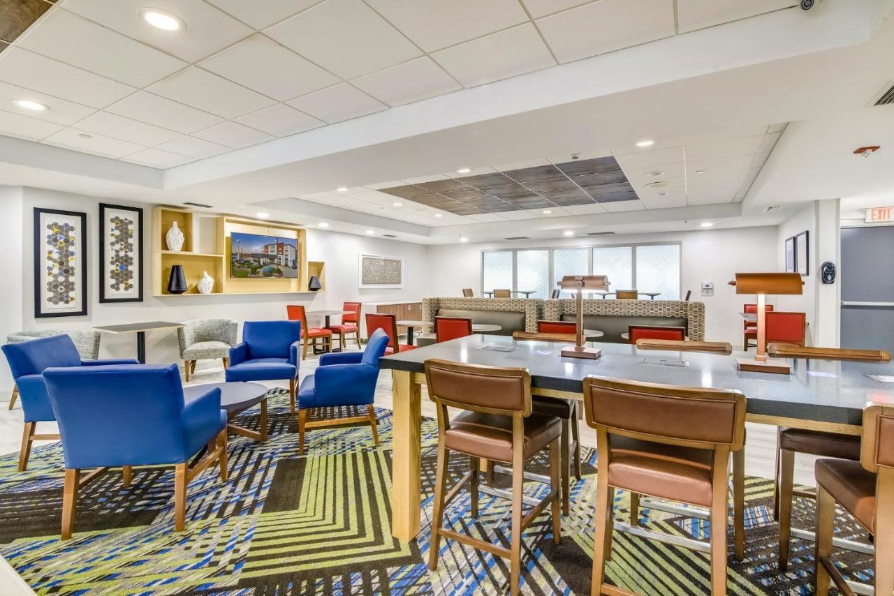 Holiday Inn Express & Suites Longview North By Ihg Exterior foto