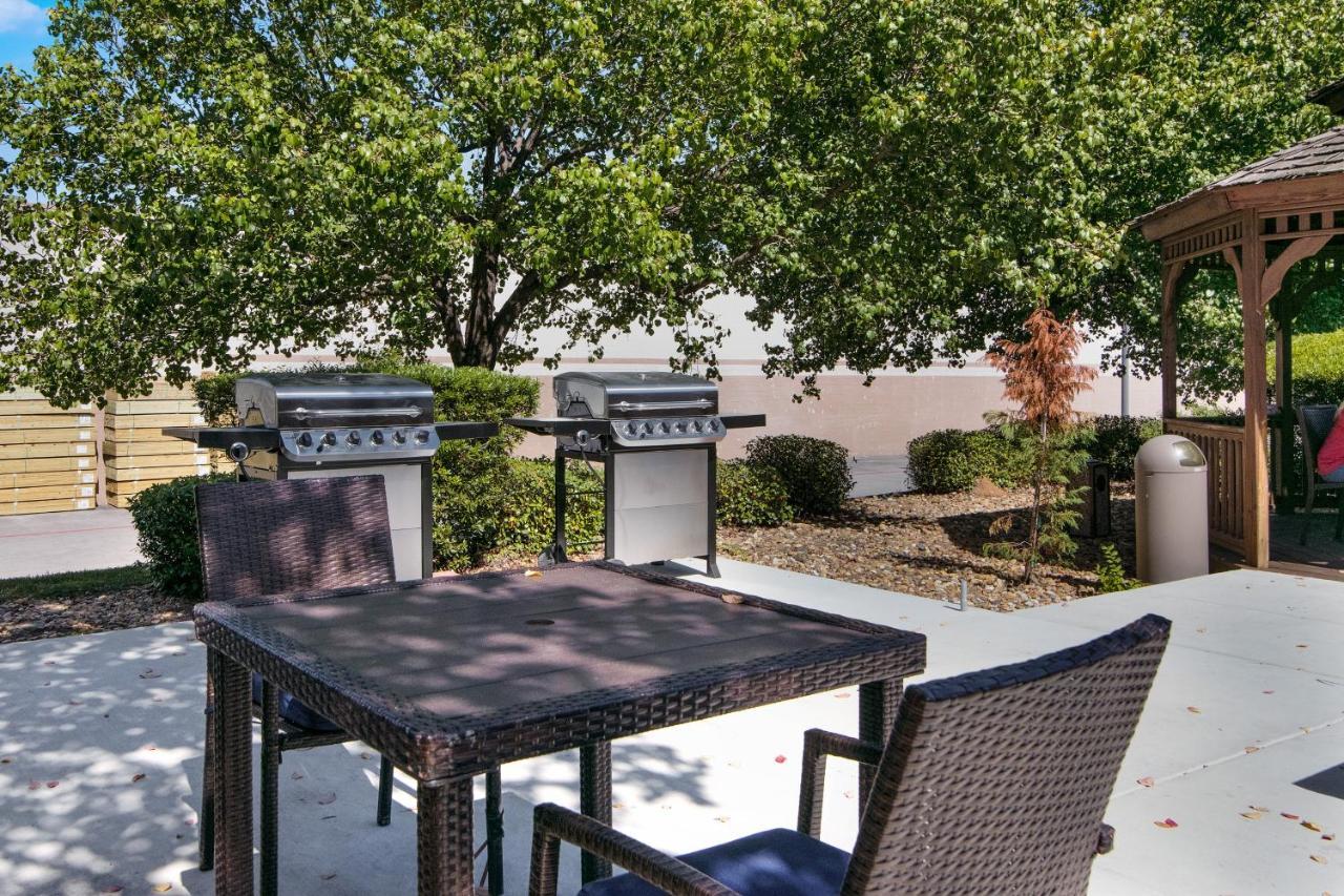 Holiday Inn Express & Suites Longview North By Ihg Exterior foto
